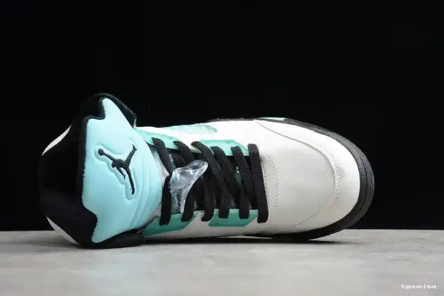 HYPE Air CN2932-100 5 Island Jordan Green 0614